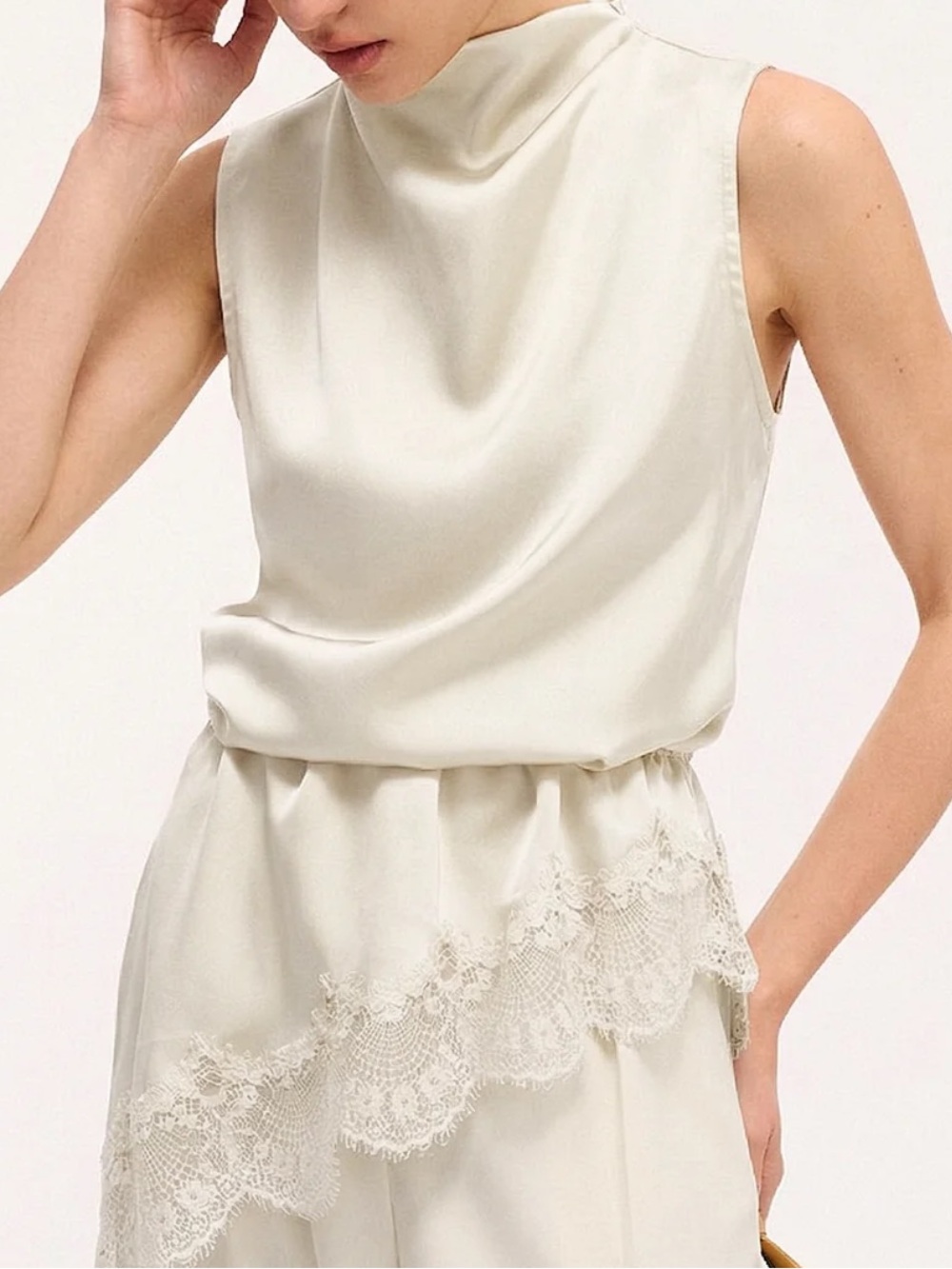 Commense Off White Lace Trim Satin Sleeveless Blouse Size M